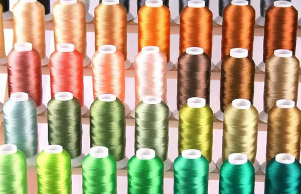 Valorization of recycled PET for yarn manufacturing and knit